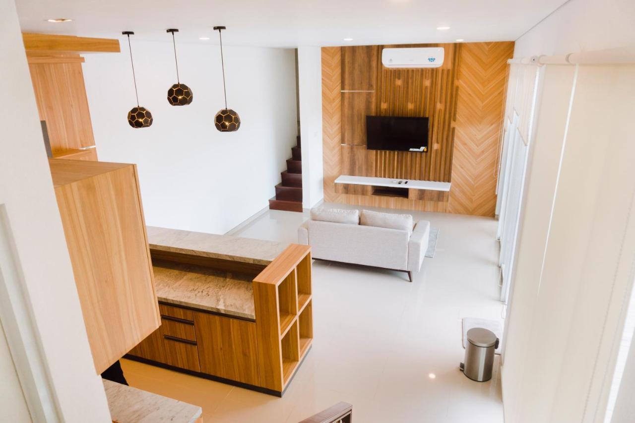 Melase Hill Villa Lajor المظهر الخارجي الصورة